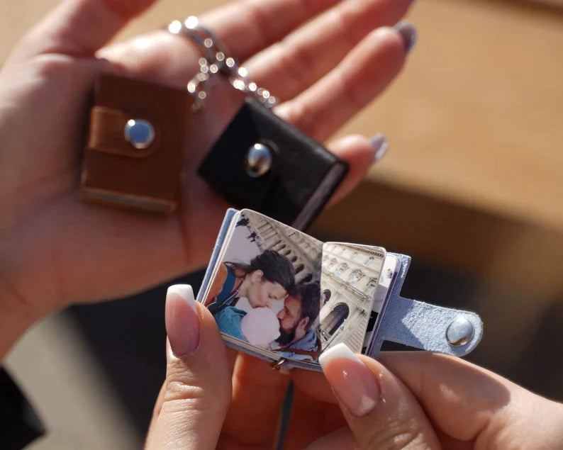 💕Mothers day gift Personalised Mini Photo Album Keychain